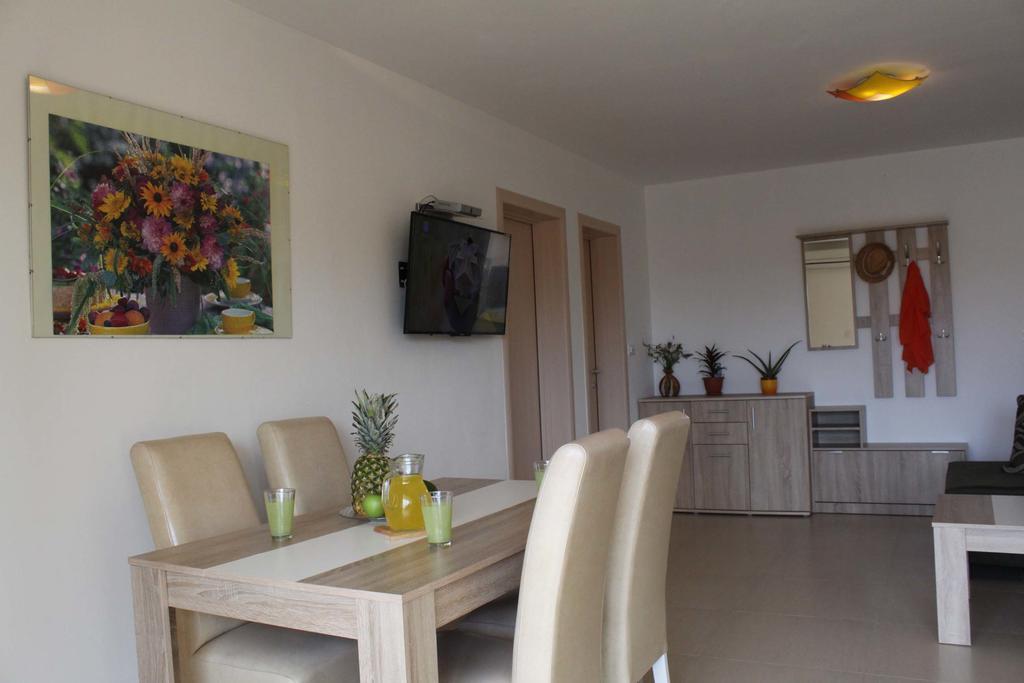 Apartments Bellator Silo  Luaran gambar
